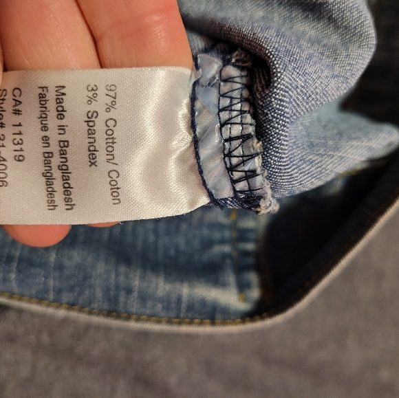 15$ with bundle- Jean jacket - Picture 5 of 5